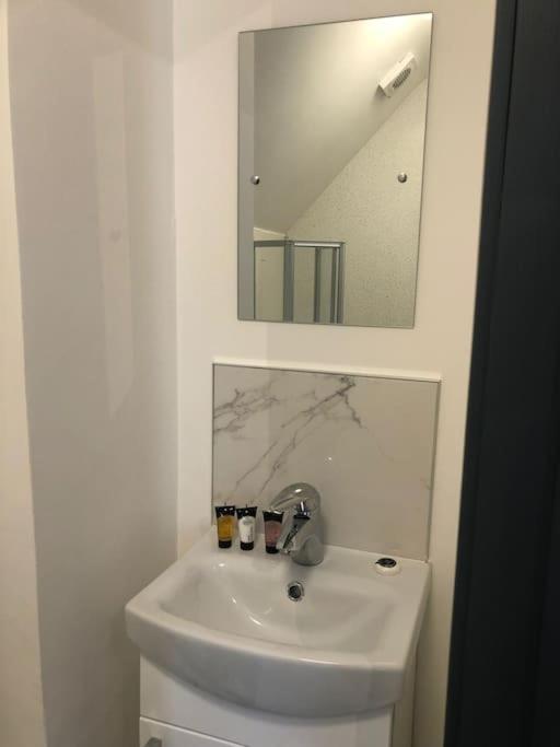 Newly Refurbished Studio, Great Location 8 Studios Nottingham Dış mekan fotoğraf